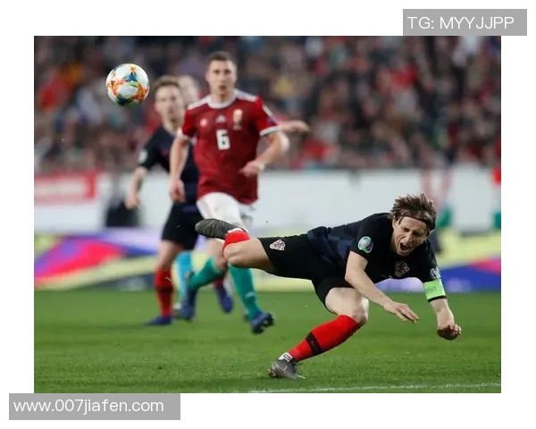 匈牙利与澳大利亚足球对决全面分析战术特点与历史交锋记录